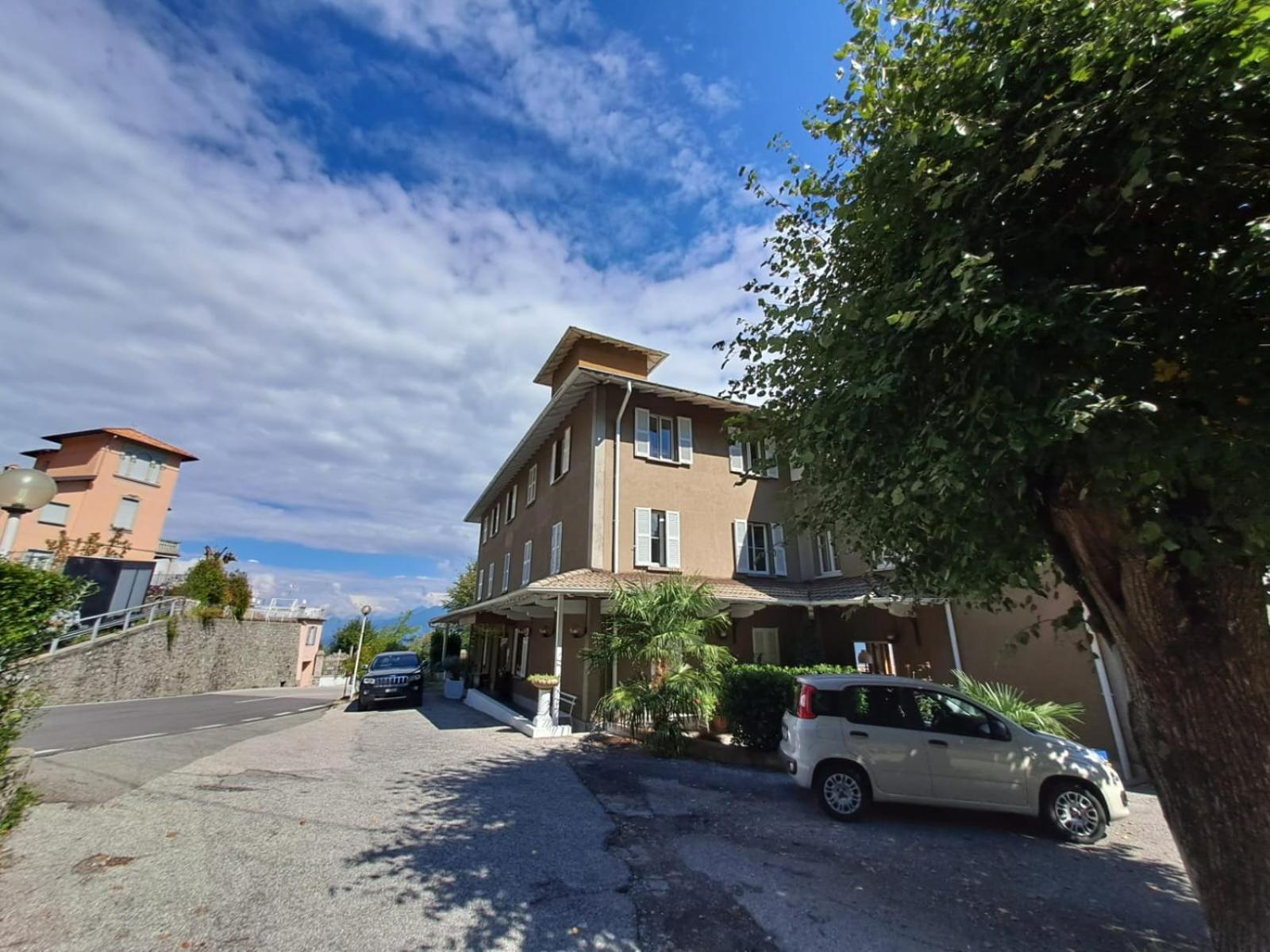 Provinciale 79 Hotel Magreglio ภายนอก รูปภาพ