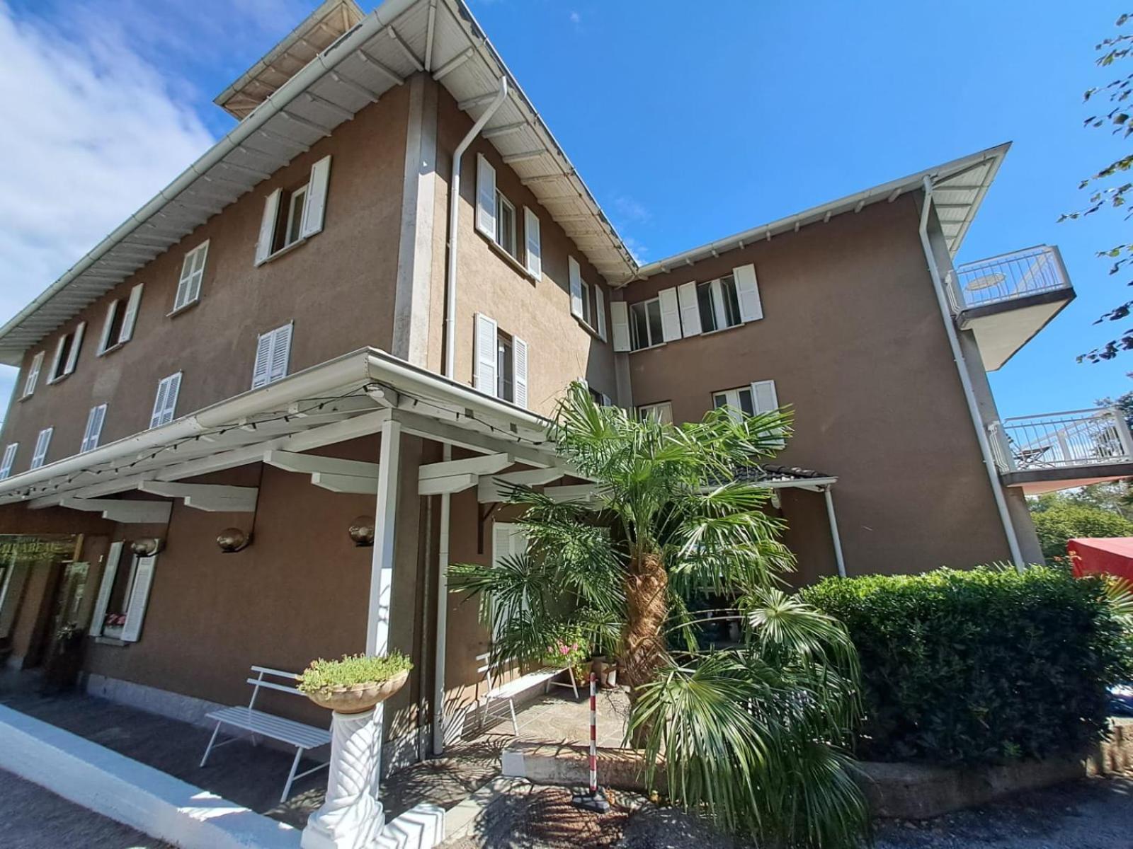 Provinciale 79 Hotel Magreglio ภายนอก รูปภาพ